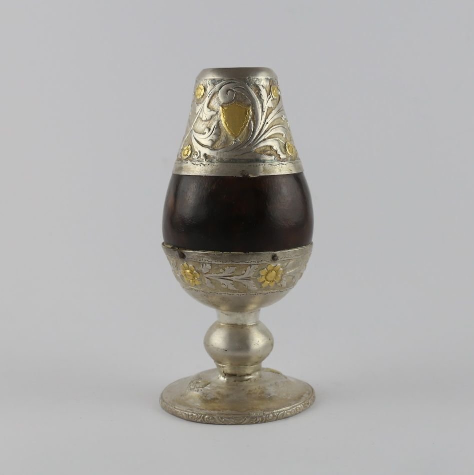 Mate en calabaza, plata y oro