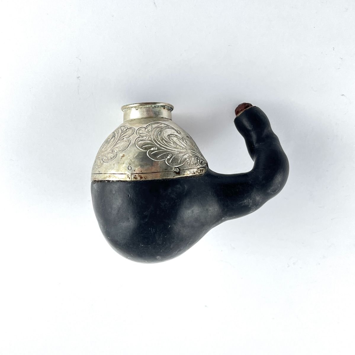 Mate en calabaza y plata