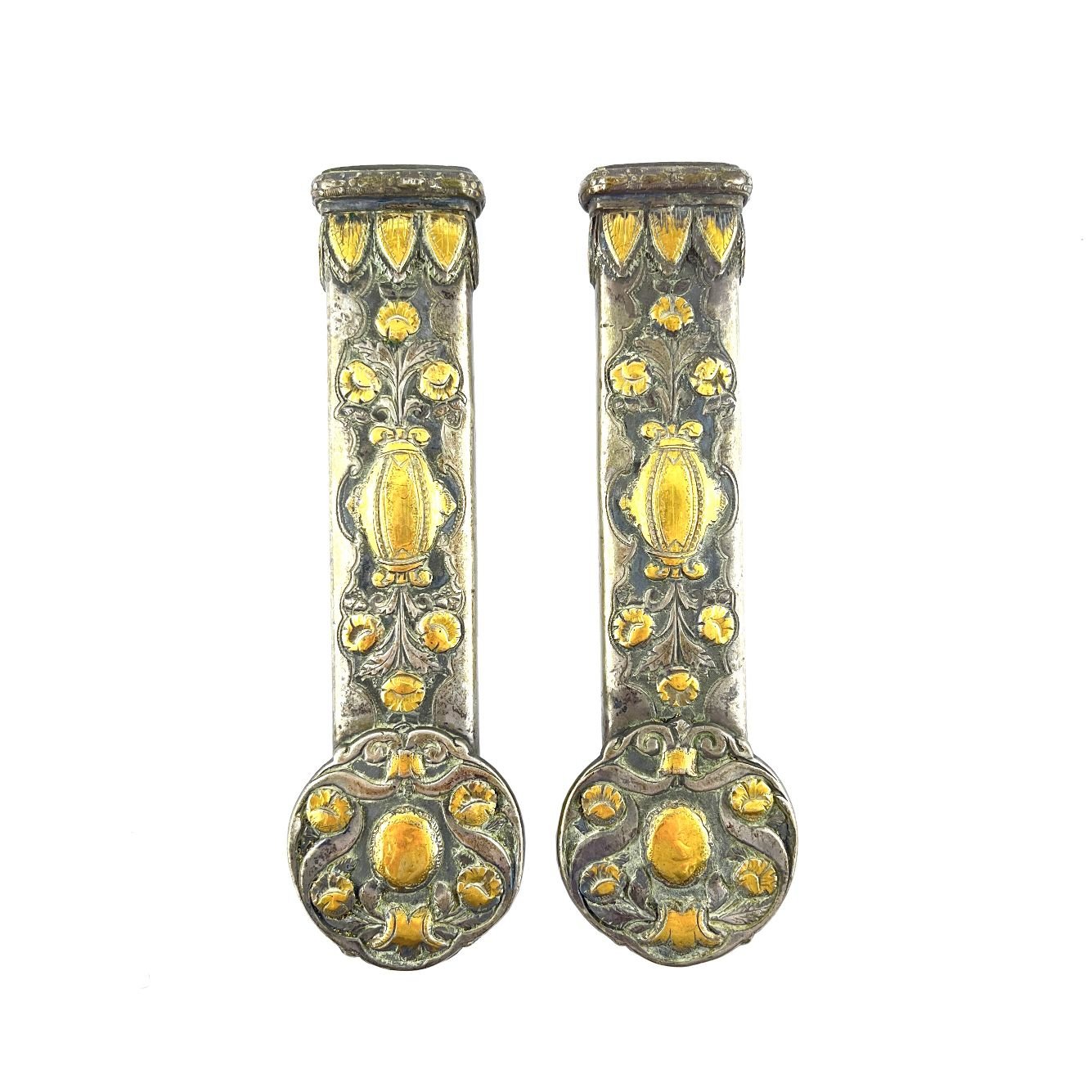 Pasadores en plata y oro