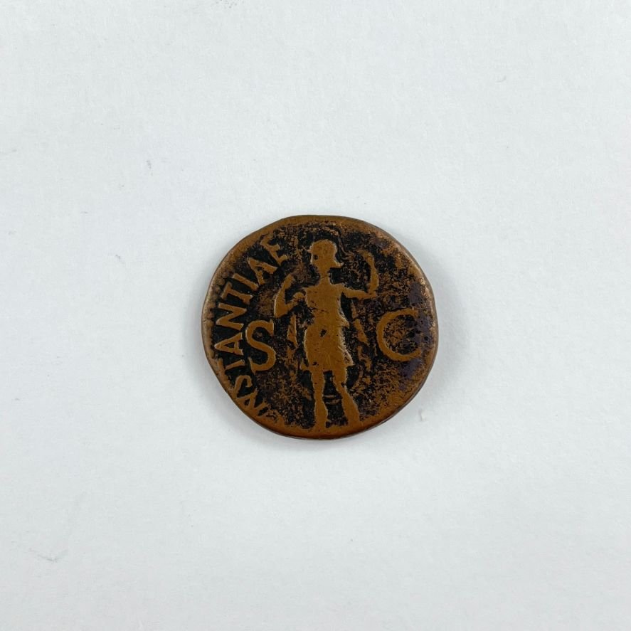 Moneda romana en cobre