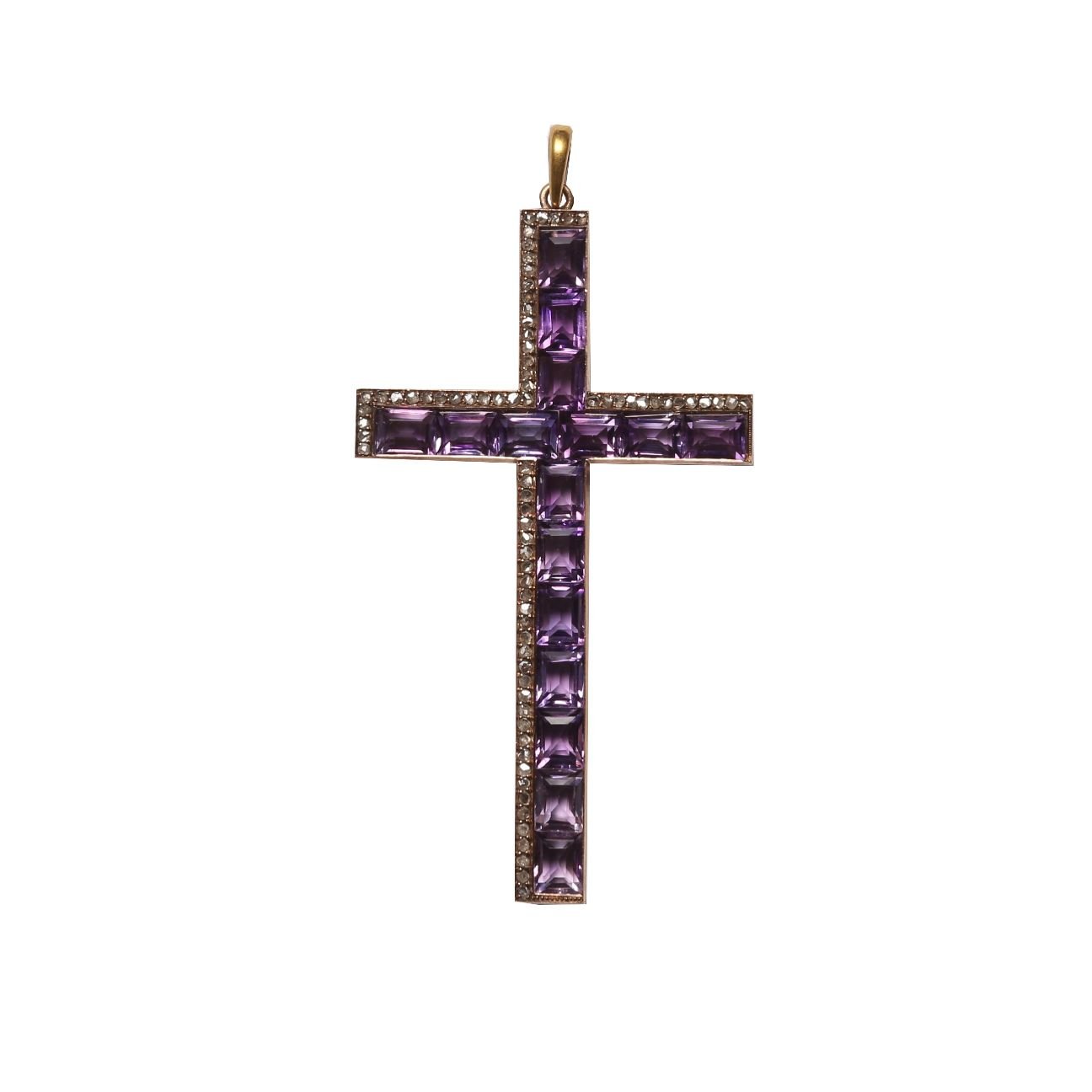 Cruz oro 18 K, amatistas, esmeralda y diamantes