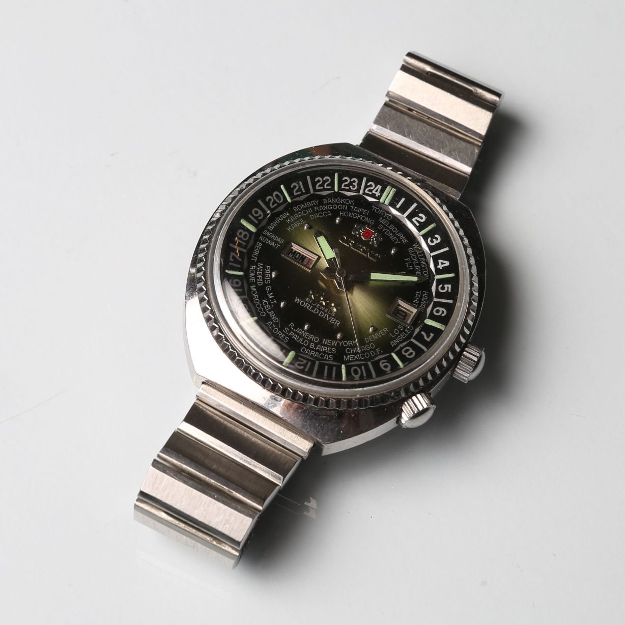 Reloj pulsera Orient World Diver