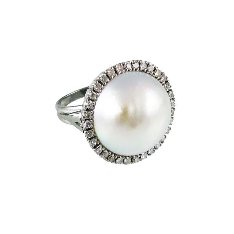 Anillo oro 18 K, perla y brillantes