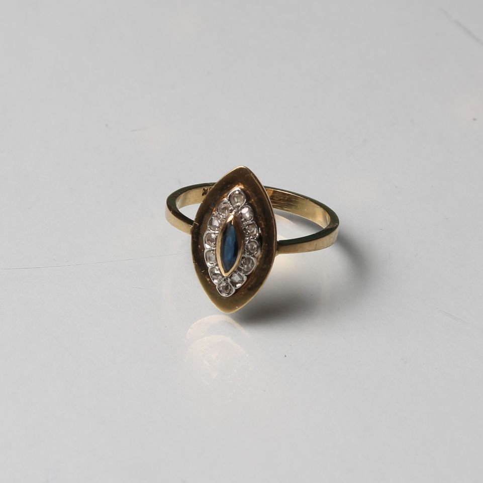 Anillo oro 18 K y diamantes