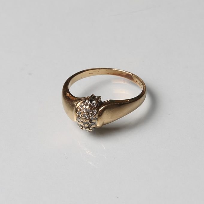 Anillo oro 10 K y brillantes