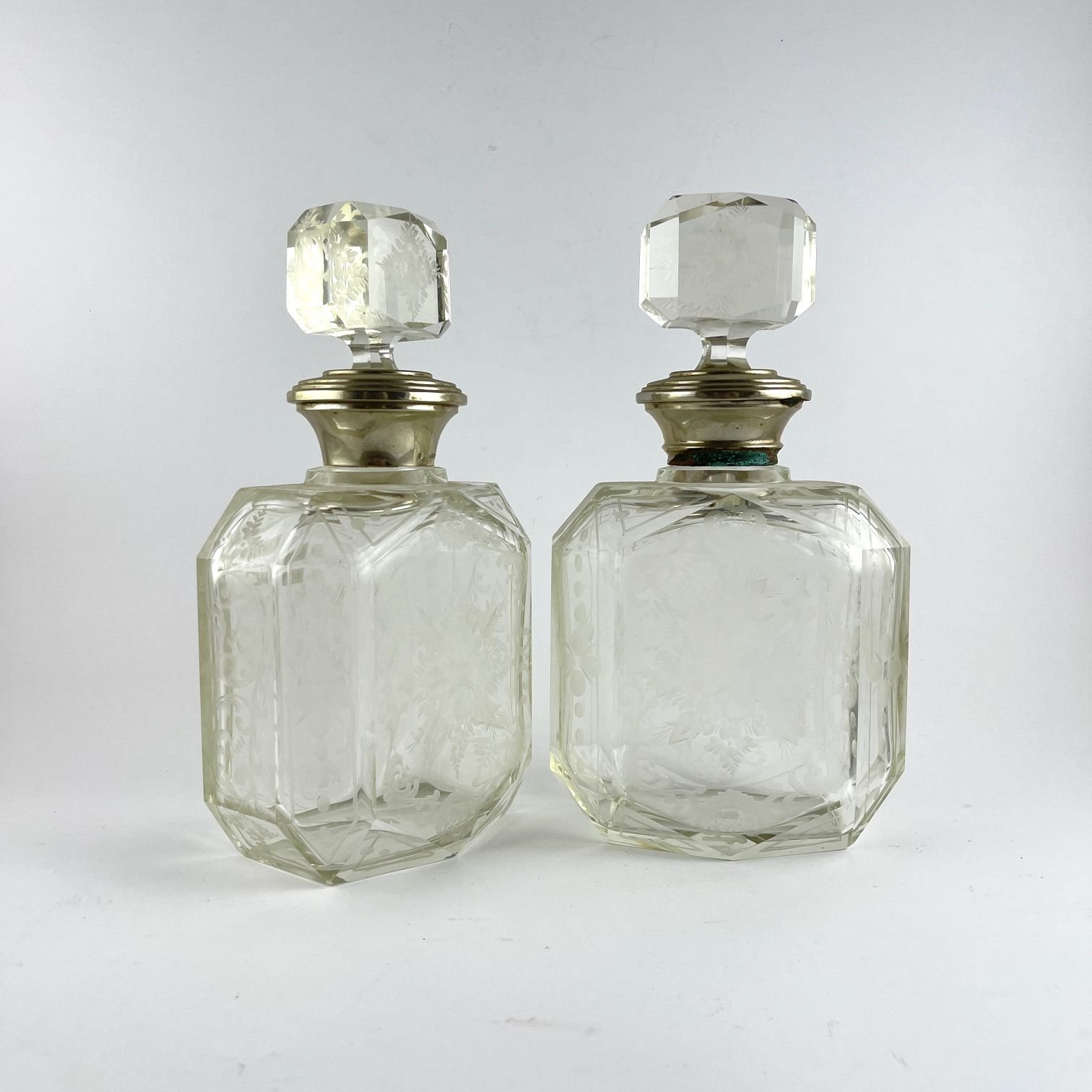 Par de botellones en cristal