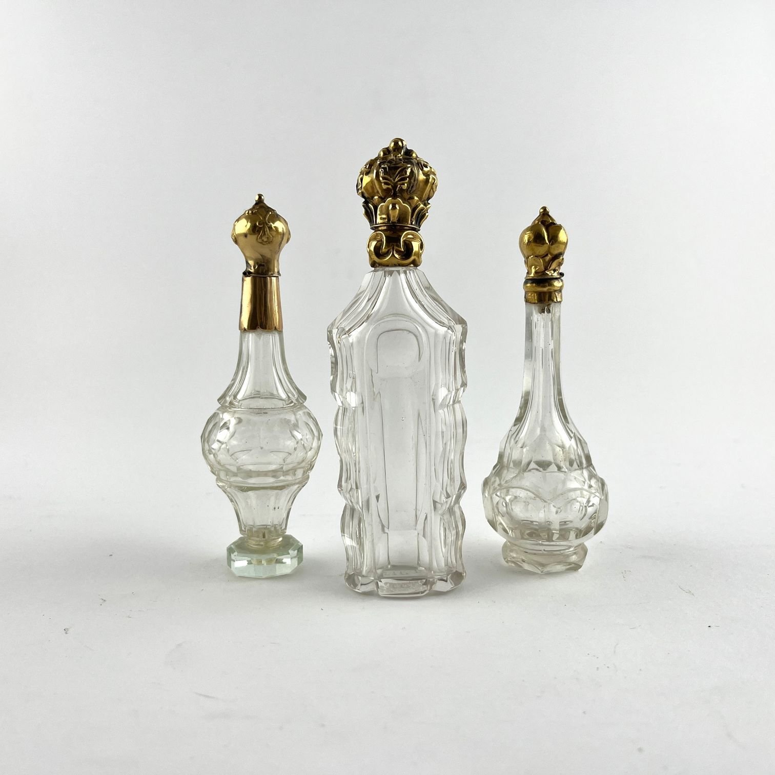 Tres perfumeros franceses en cristal