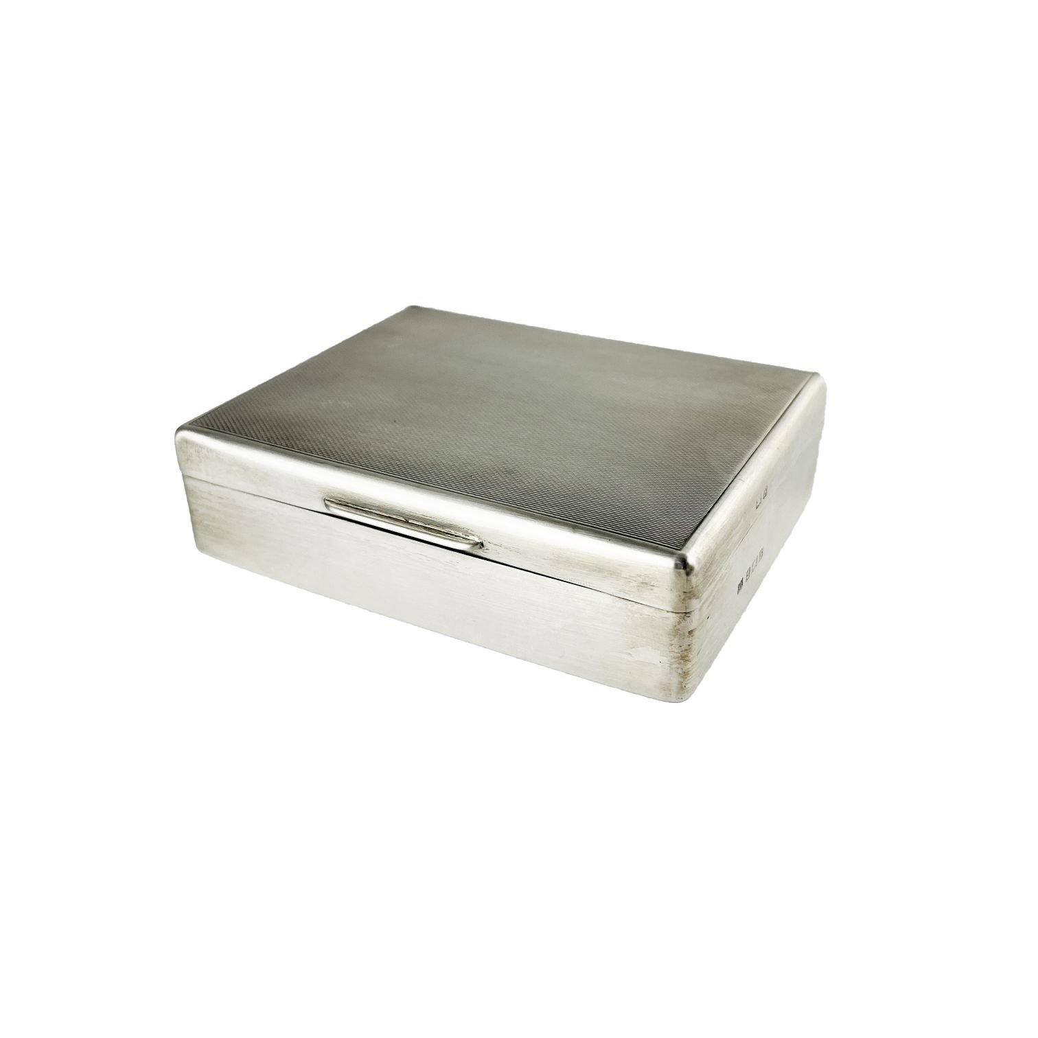 Cigarrera inglesa en plata