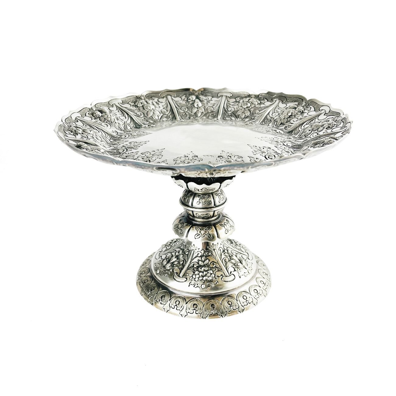 Bombonera inglesa en plata