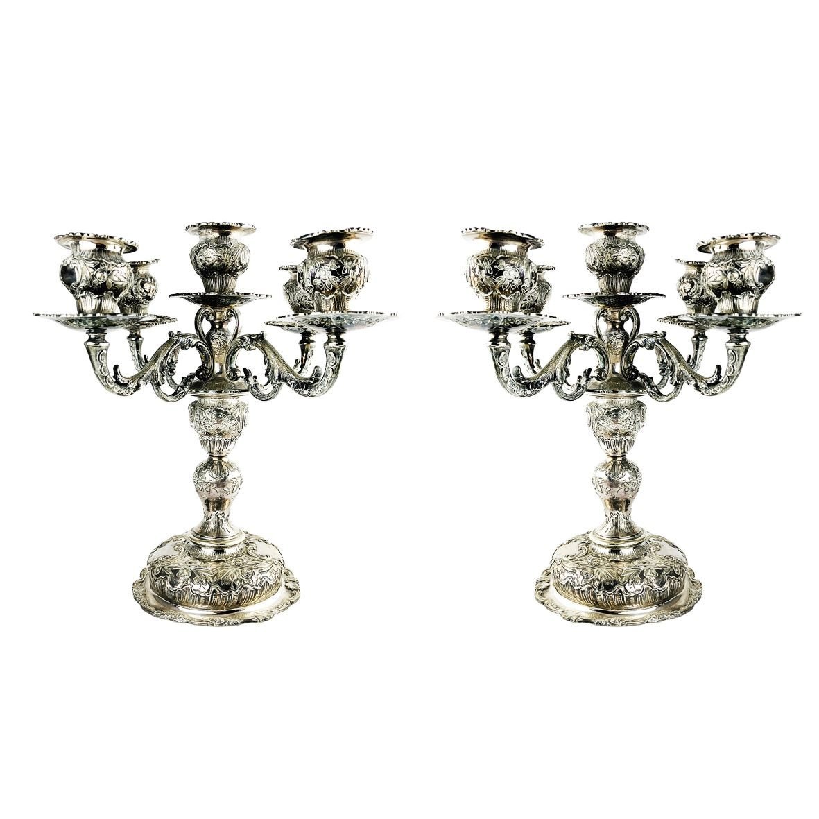 Par de candelabros alemanas en plata