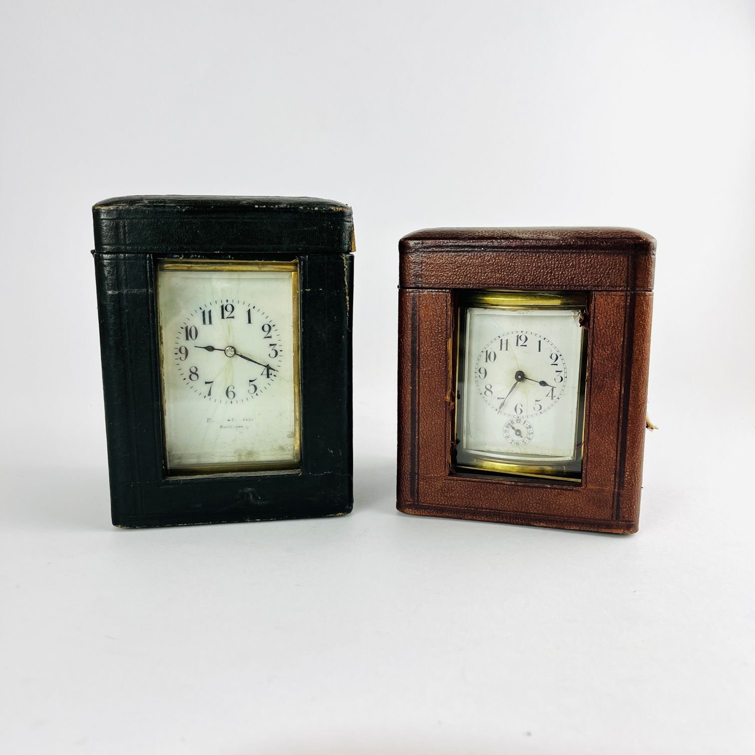 Dos relojes de viaje