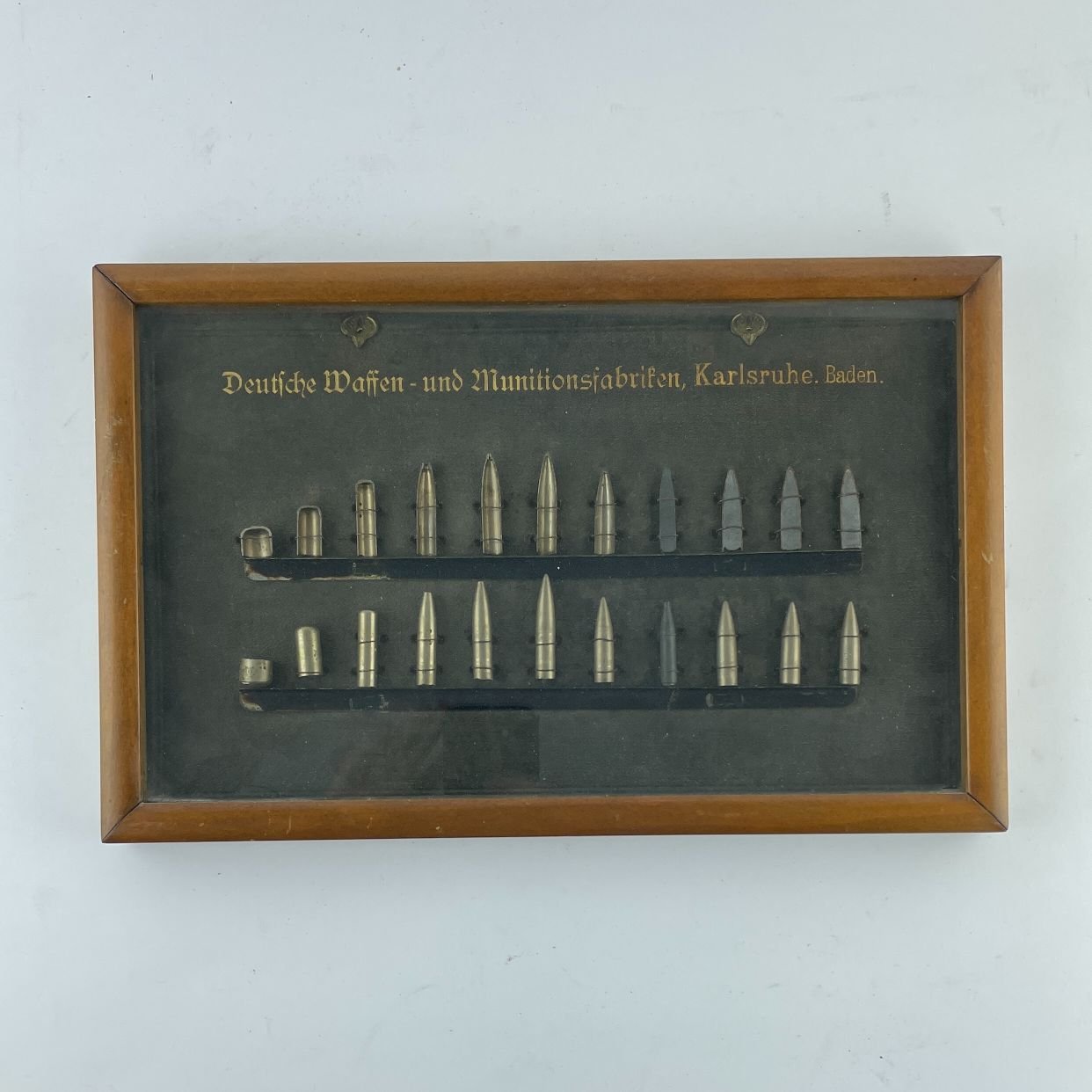 Muestrario Deutsche Waffen und Munitionsfabriken