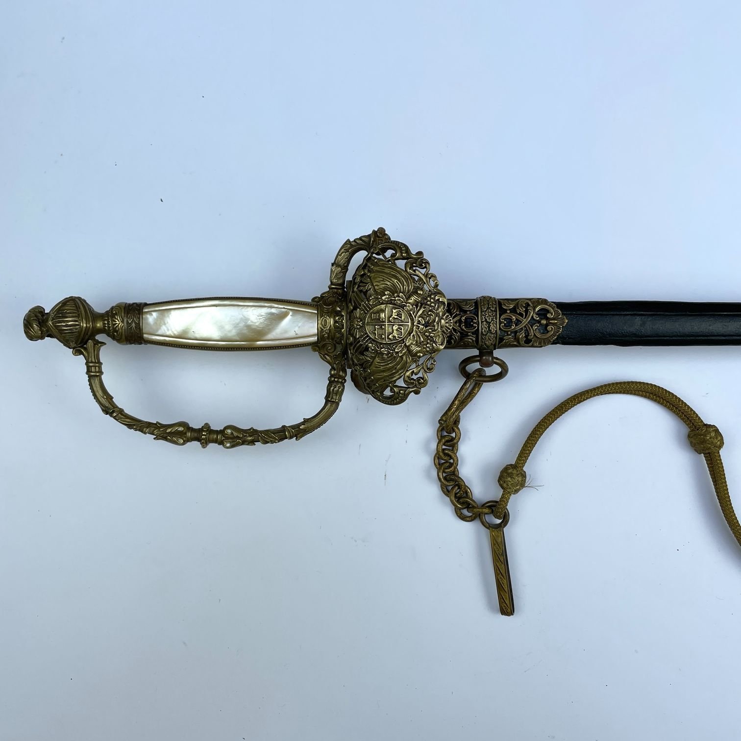 Espada uruguaya de gala