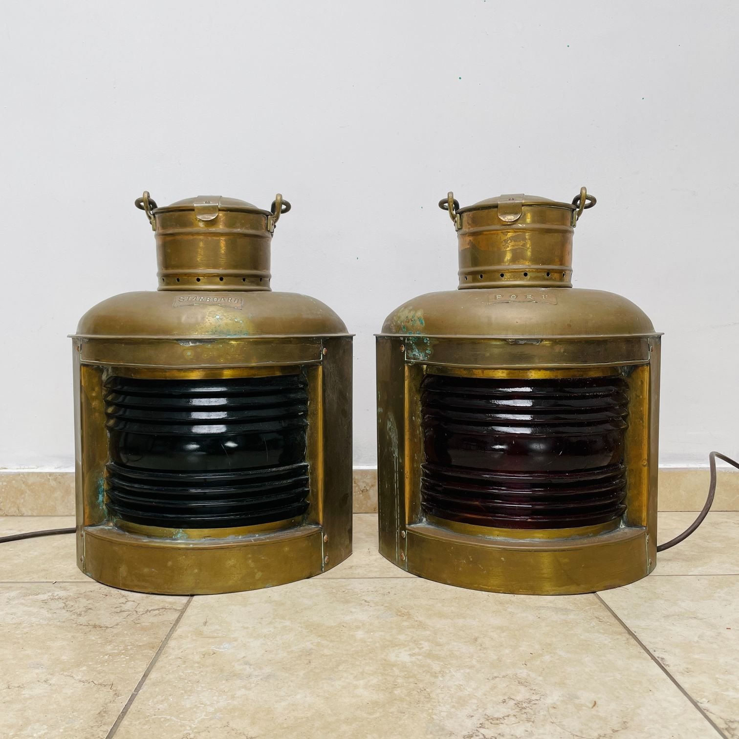 Par de faroles náuticos en bronce