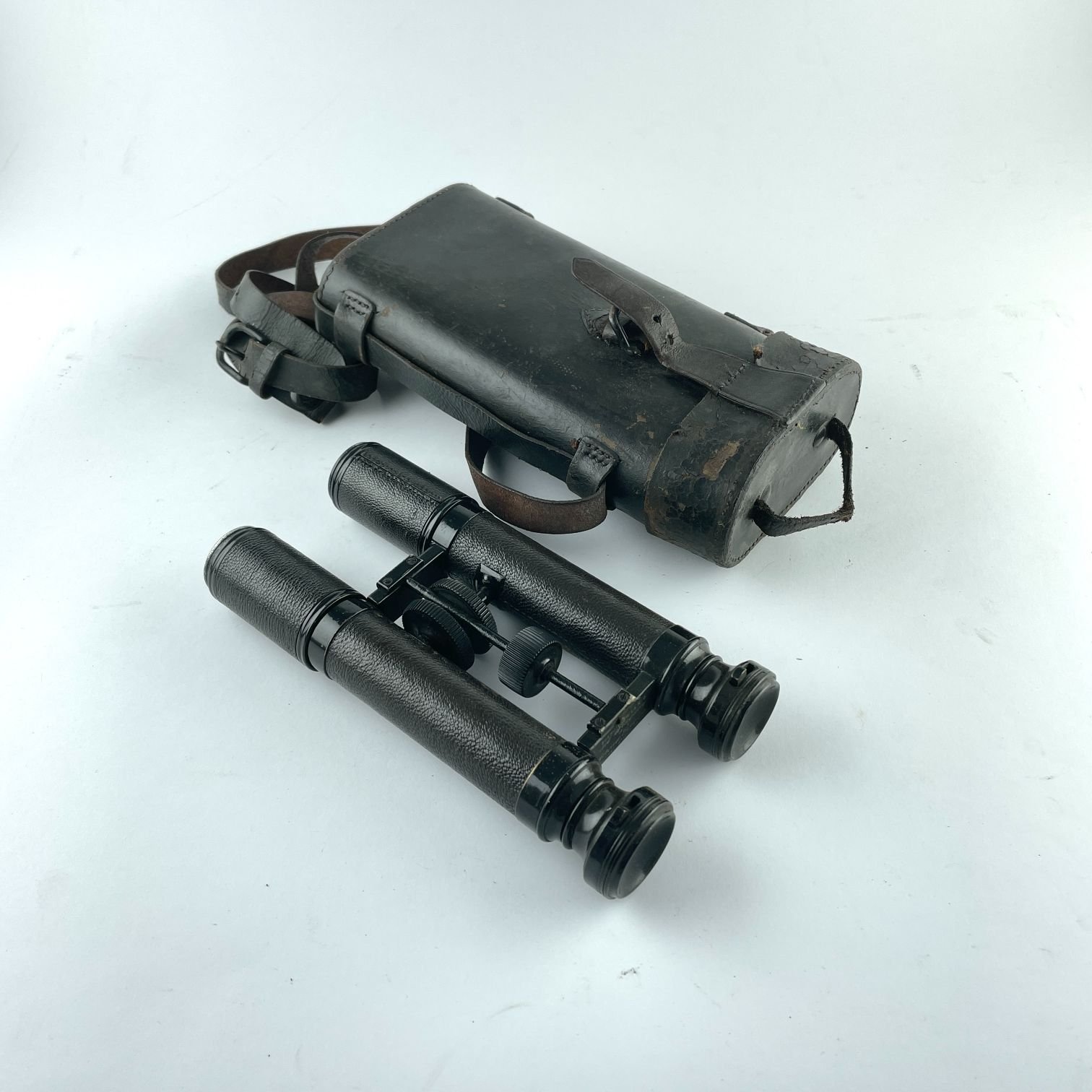 Prismáticos franceses