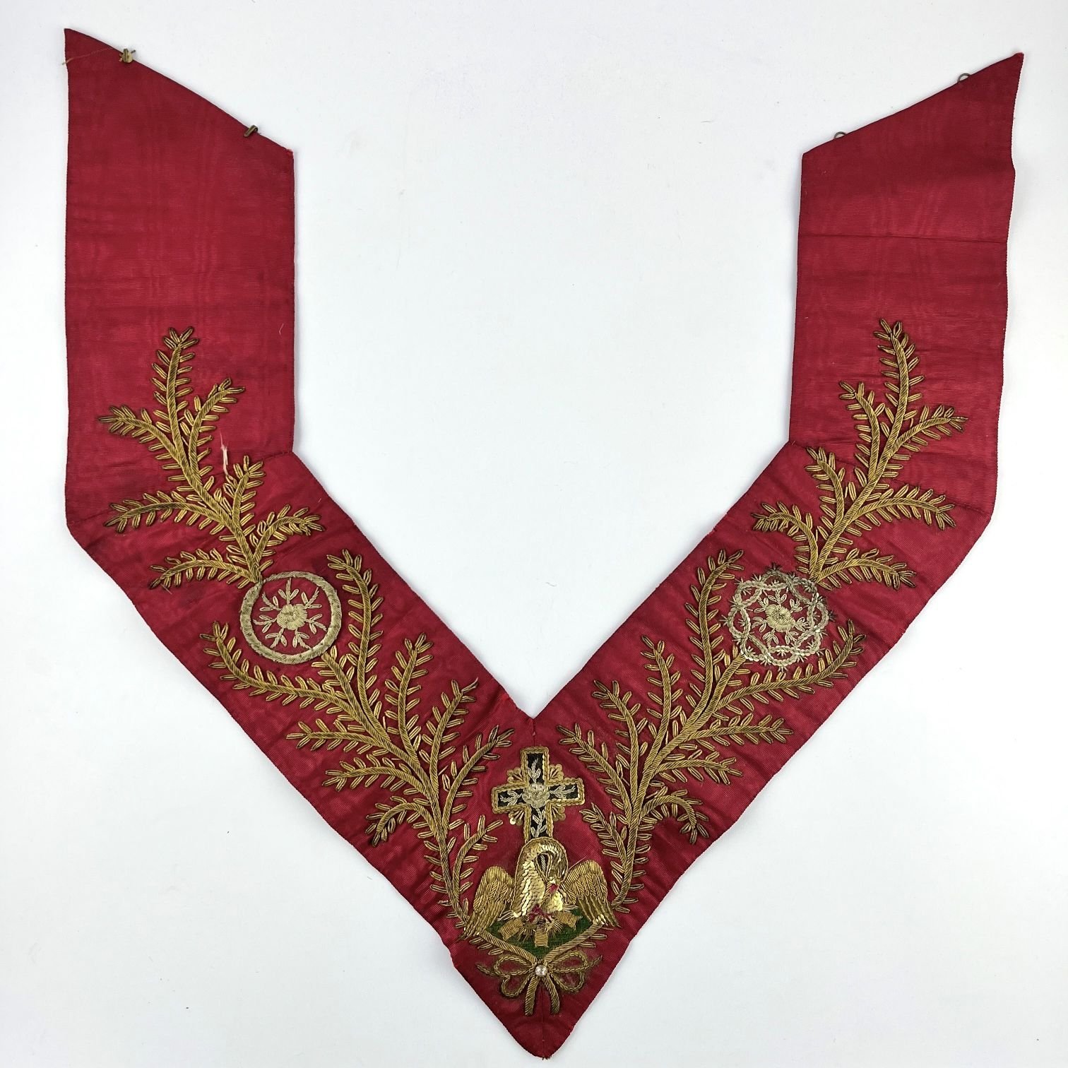 Indumentaria masónica Herminio Santos Arribio