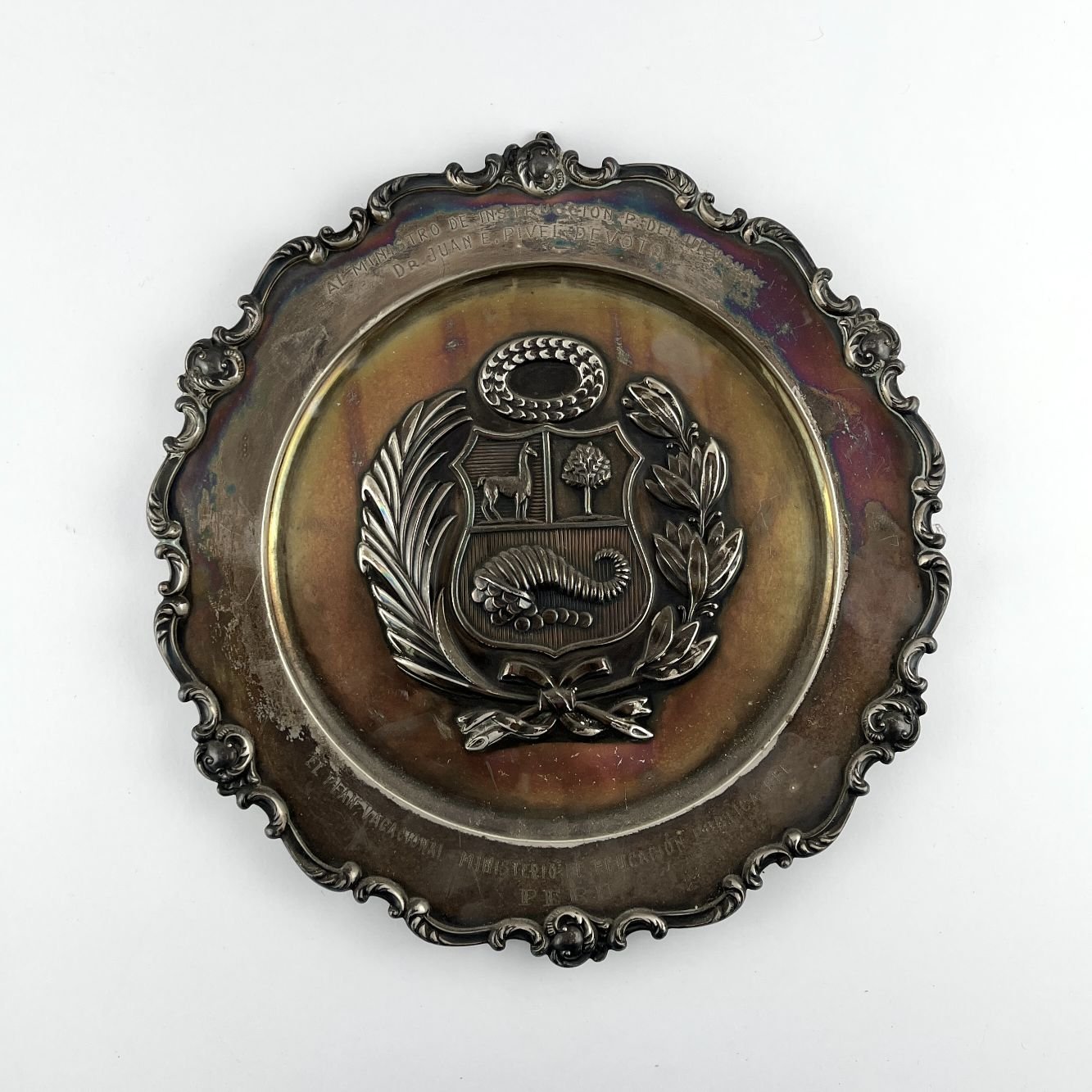 Plato peruano en plata