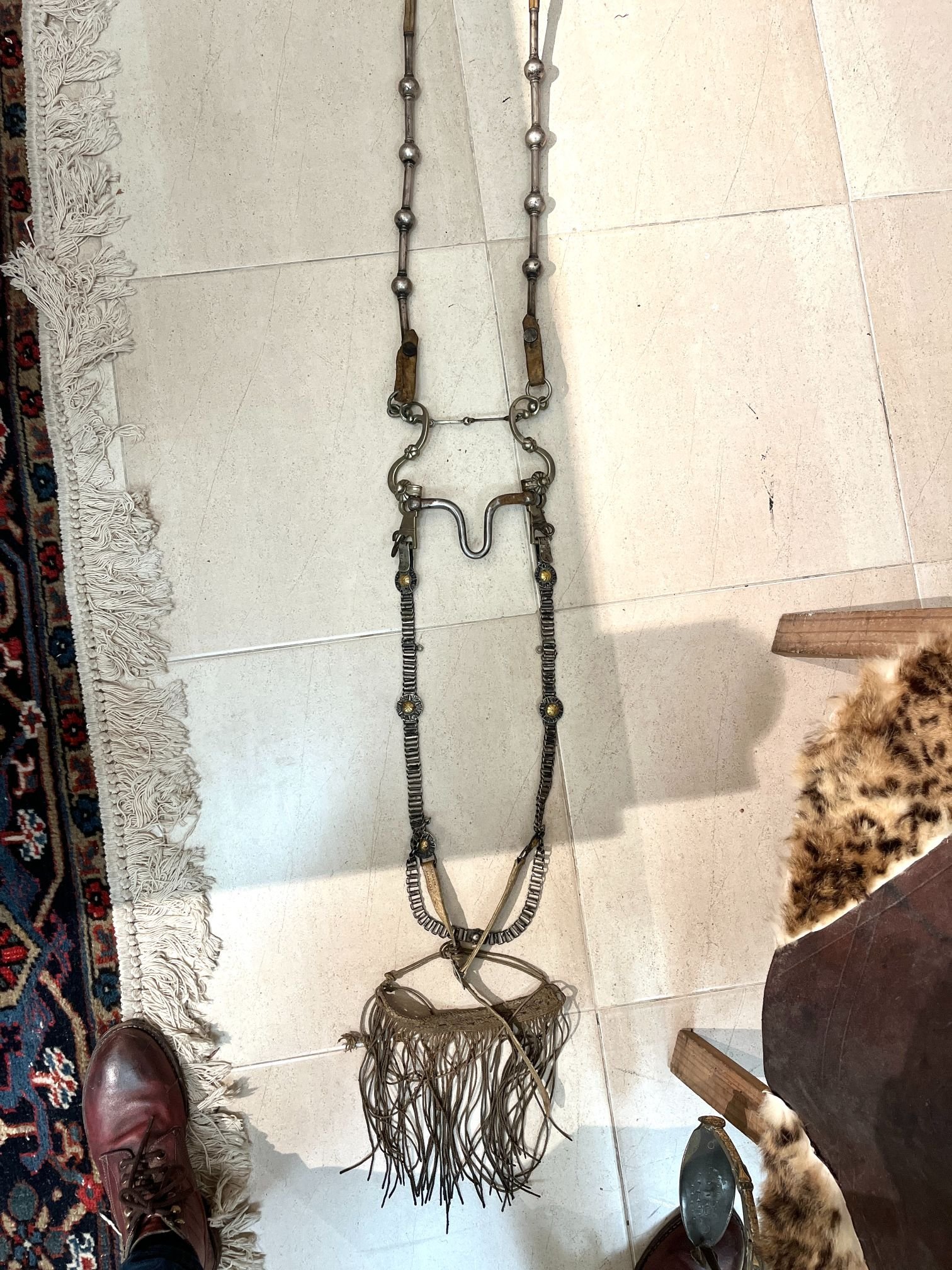 Recado uruguayo en cuero plata y oro - Imagen 2