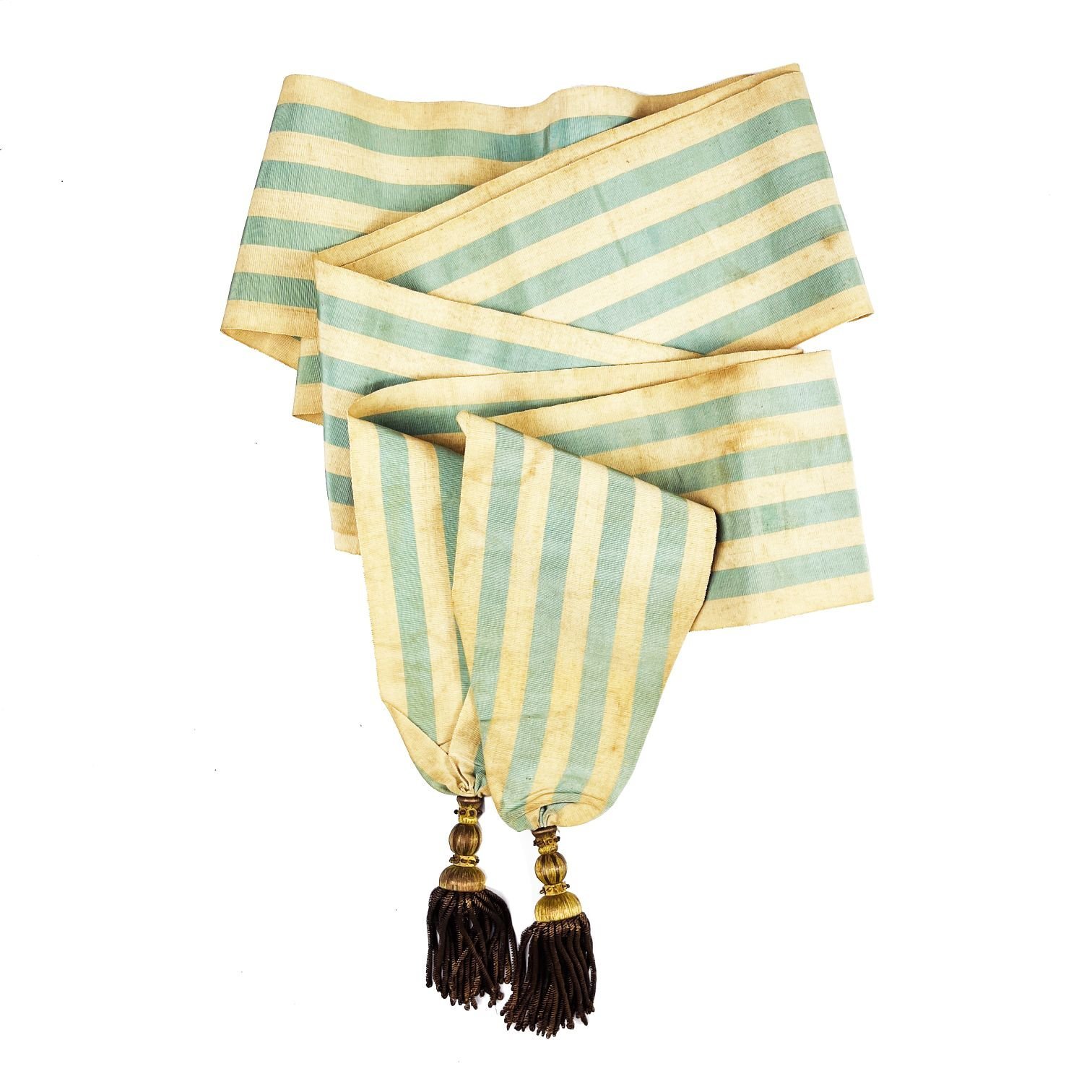 Fajín uruguayo en seda azul y blanca perteneciente a José Batlle y Ordóñez