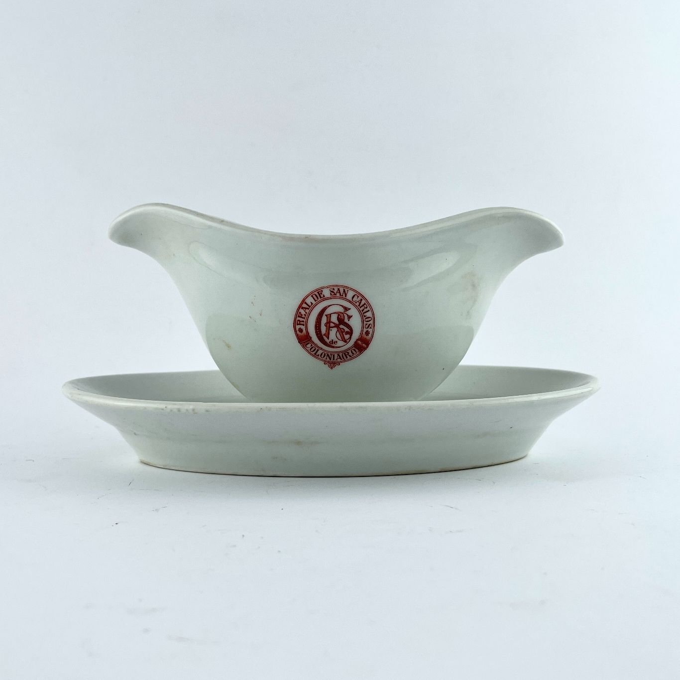 Salsera y lechera en porcelana Real de San Carlos