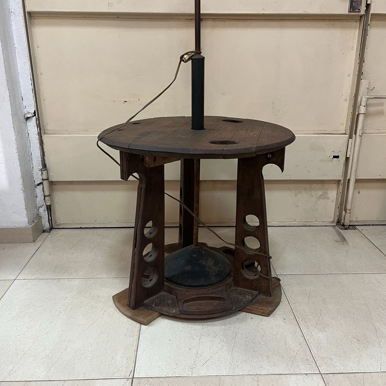 Mesa con encastre para fusiles