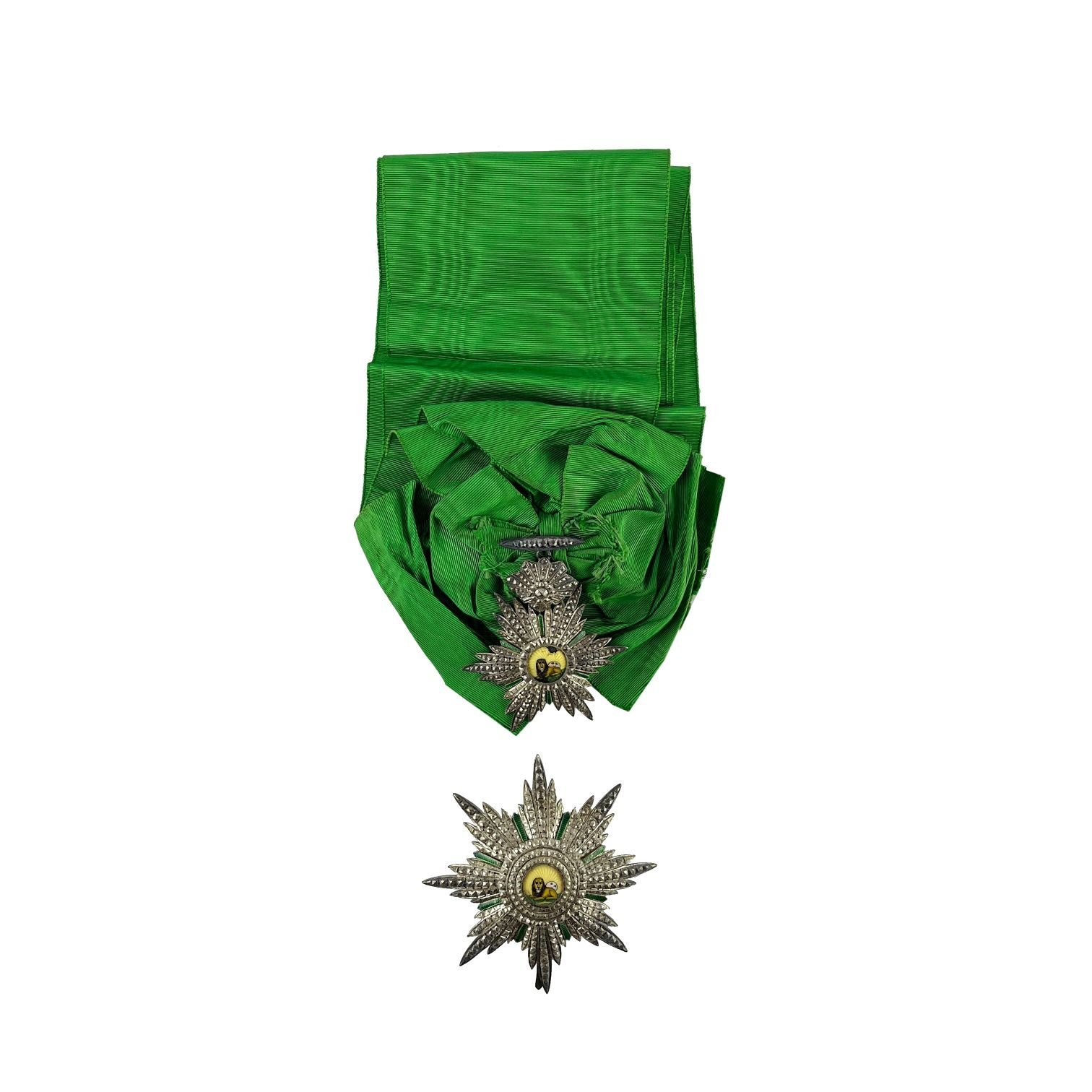 Orden del Sol y el León perteneciente a José Batlle y Ordóñez