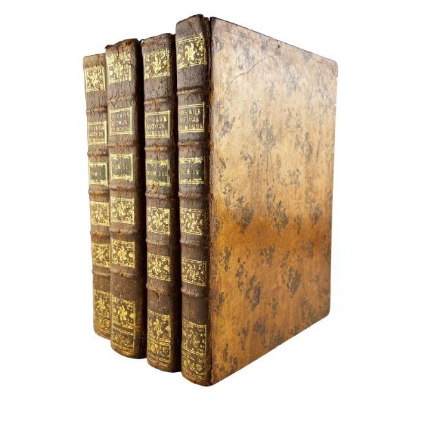 HAWKESWORTH, JOHN; COOK, JAMES. CAPTAIN; BYRON, JOHN. “Relation des voyages entrepris par ordre de Sa Majesté Britanique […] Pour faire des découvertes dans L'Hémisphère Méridional”. París,. 1774.