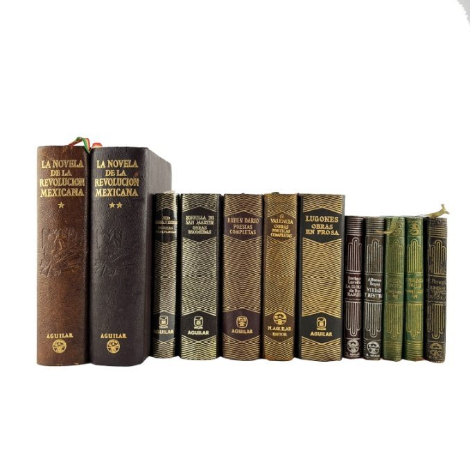 AAVV. Títulos varios. Editorial Aguilar.