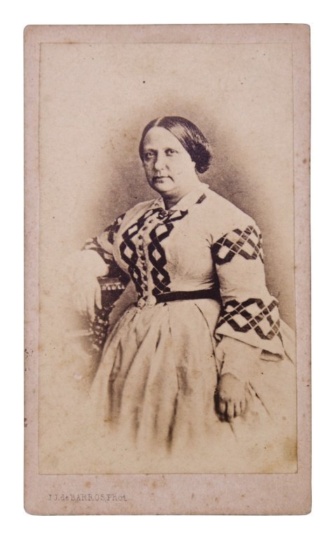 JUSTINIANO JOSÉ DE BARROS. “Emperatriz de Brasil Teresa Cristina María”. Río de Janeiro. Circa 1868.
