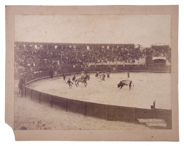 LUIS PASTORINO. “Plaza de Toros. Monte Video”. Circa 1885.