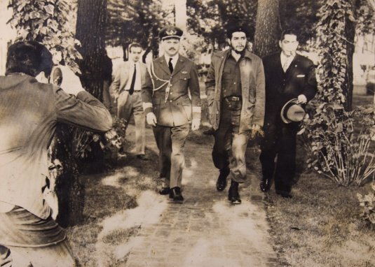 “El Che Guevara en Uruguay”. Agosto de 1961.