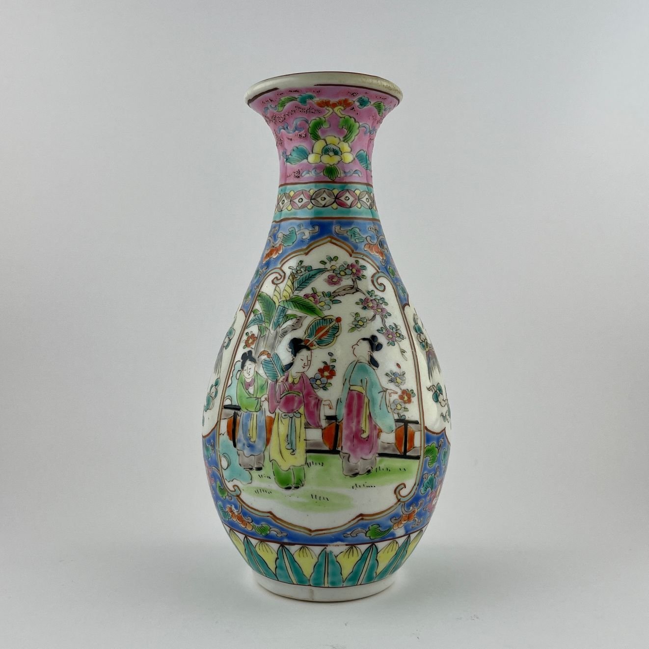 Jarrón chino en porcelana