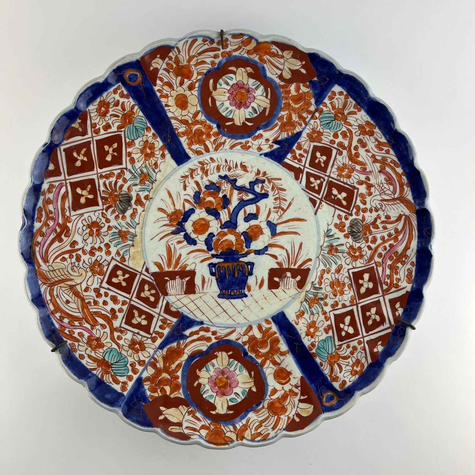 Plato japonés en porcelana