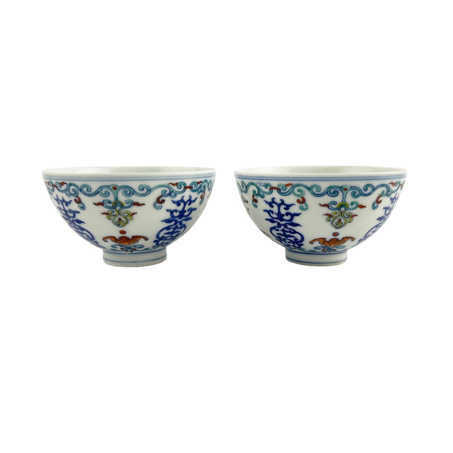 Par de tazas chinas en porcelana