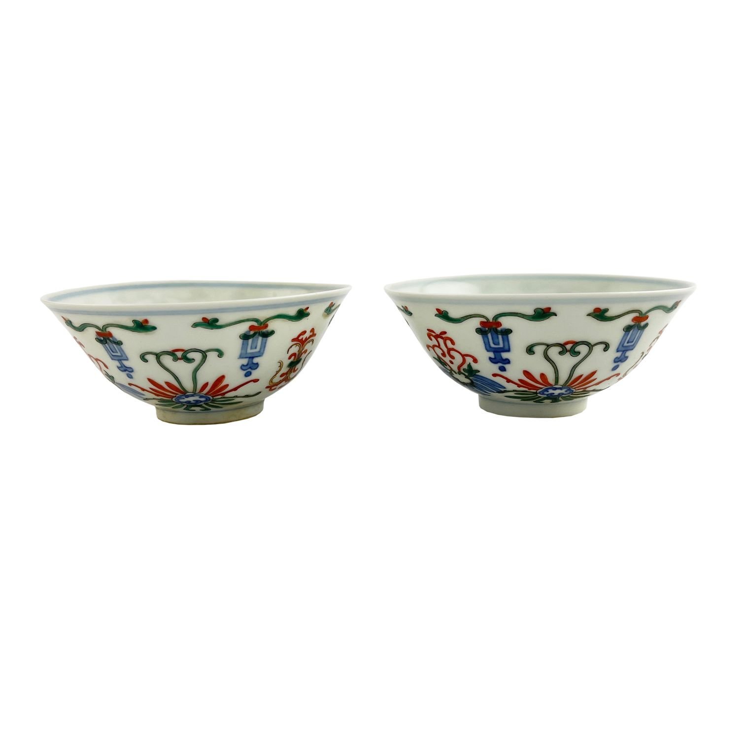 Par de tazas chinas en porcelana