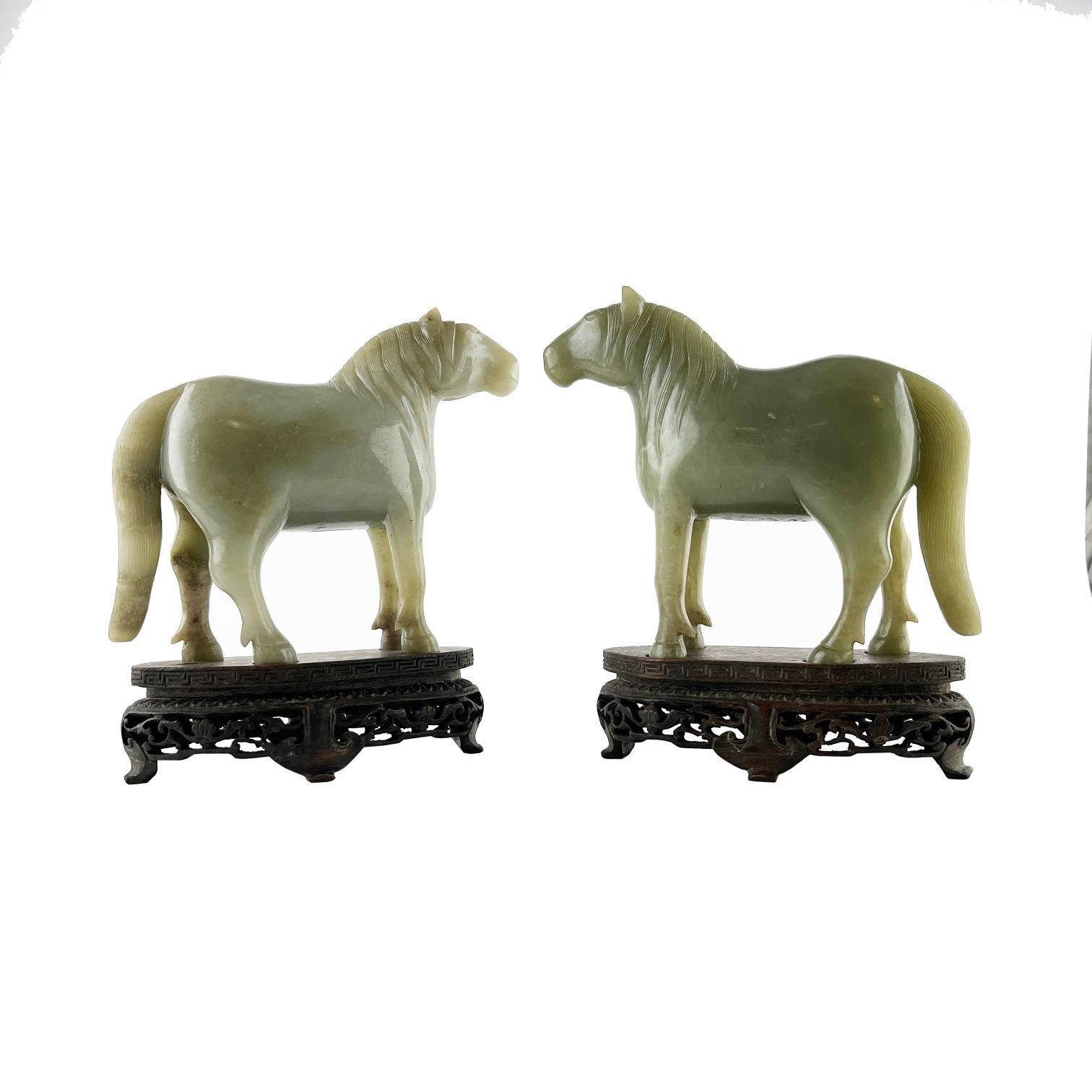 Par de esculturas chinas en jade