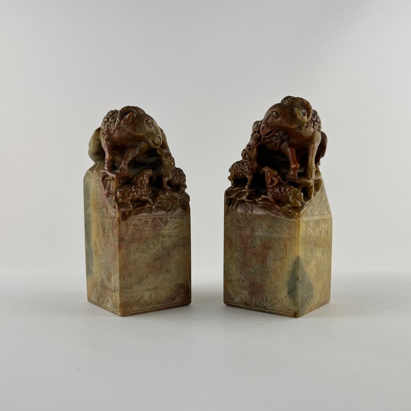 Par de sellos chinos en piedra jabón