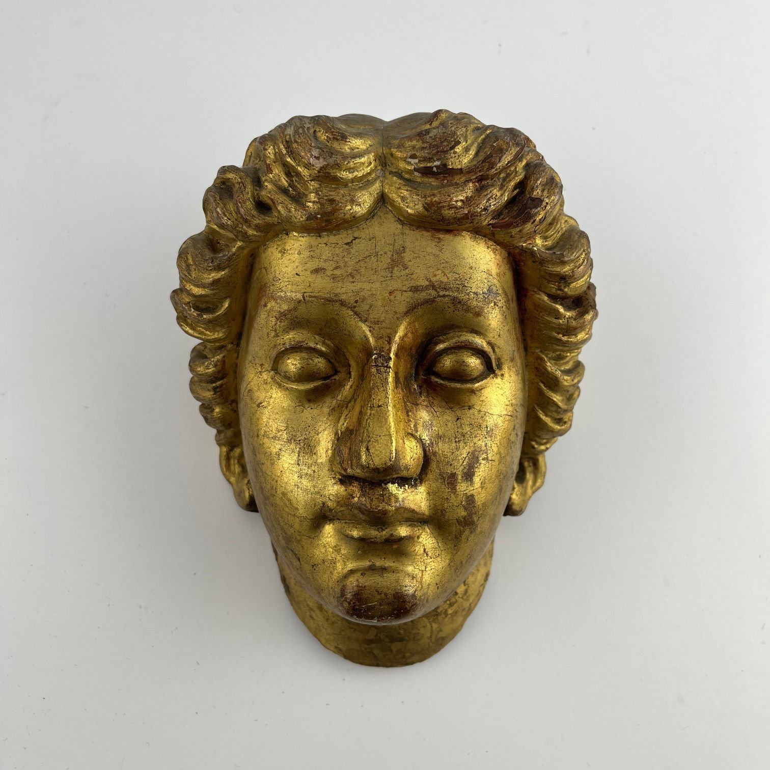 Escultura europea en madera