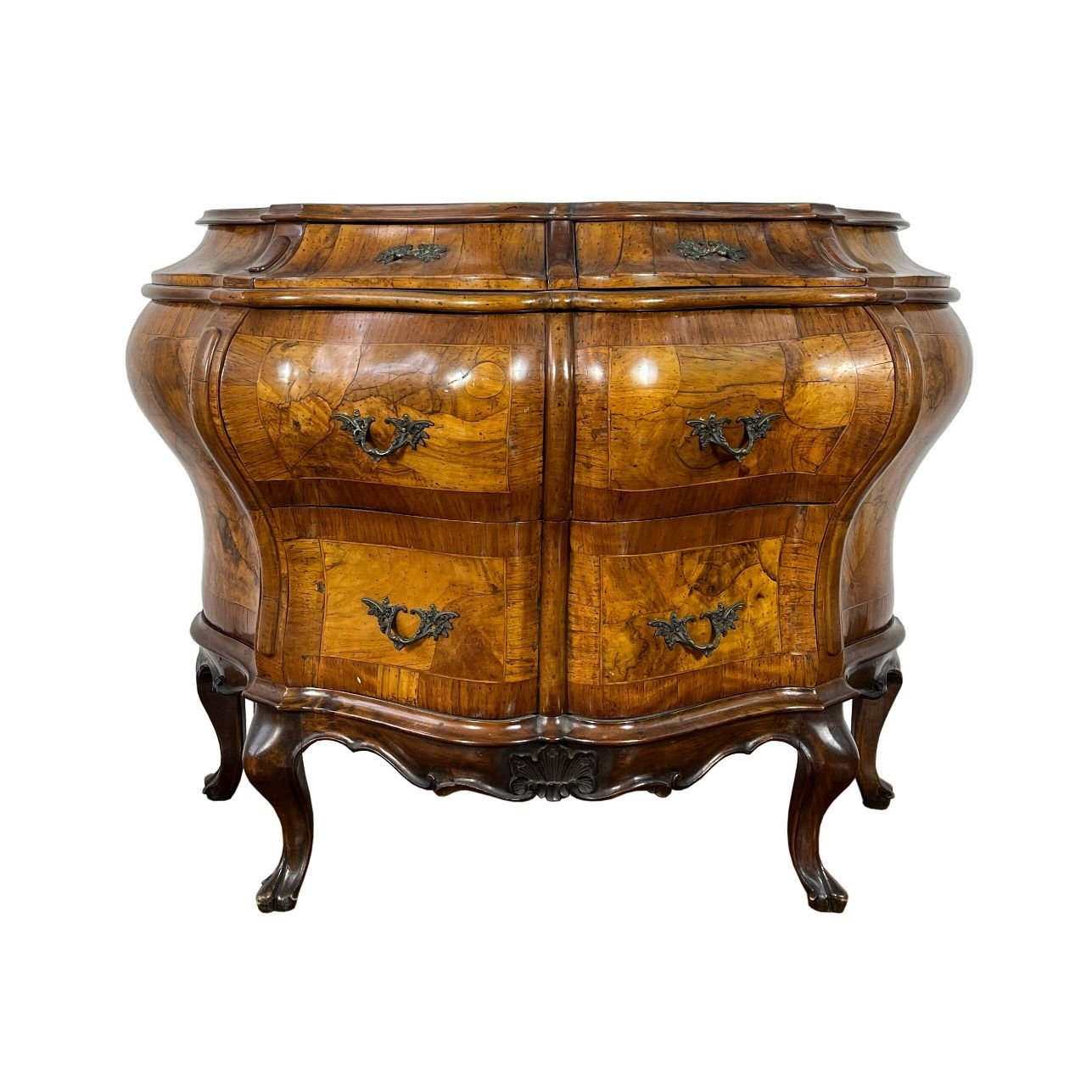 Cómoda bombé holandesa