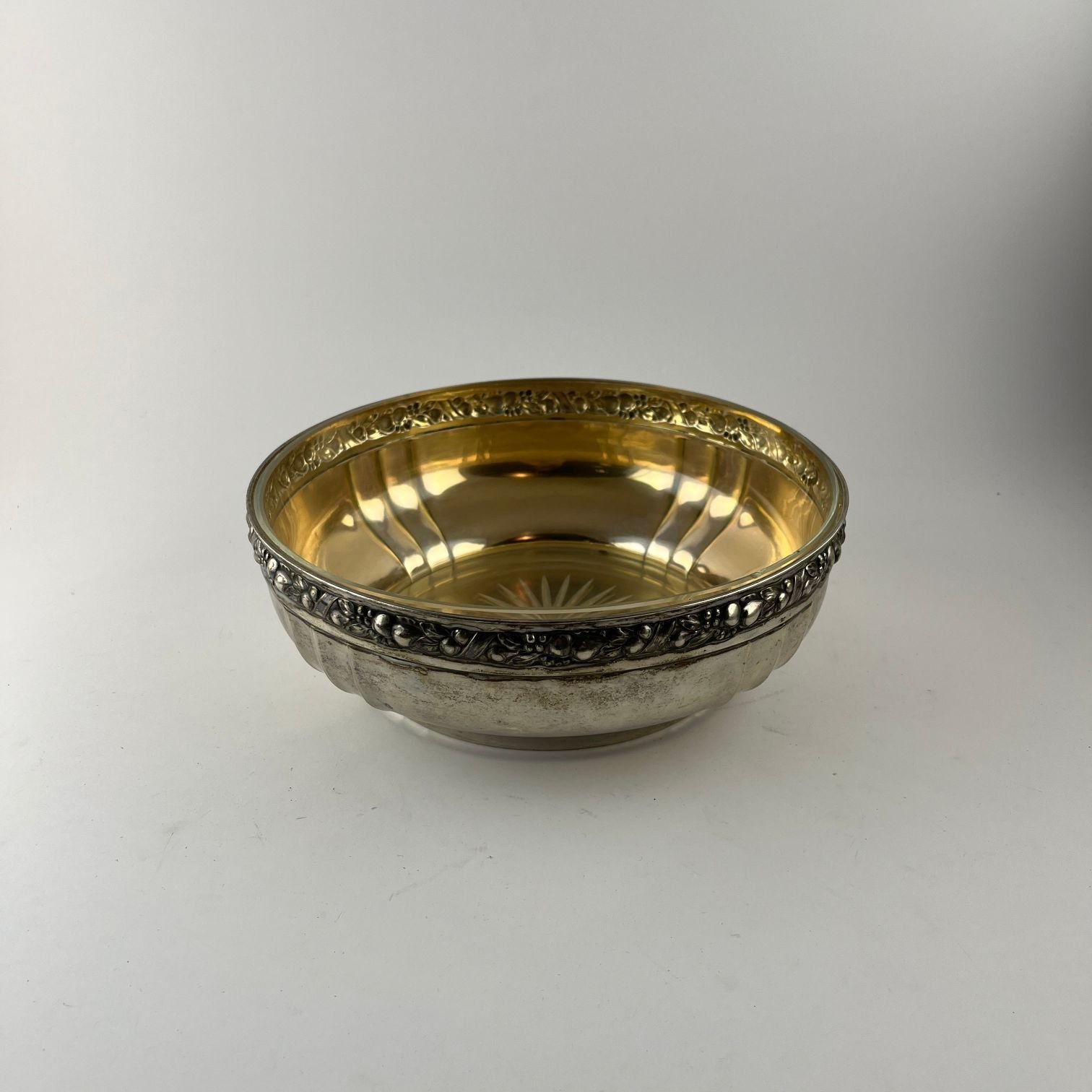 Centro de mesa alemán en plata