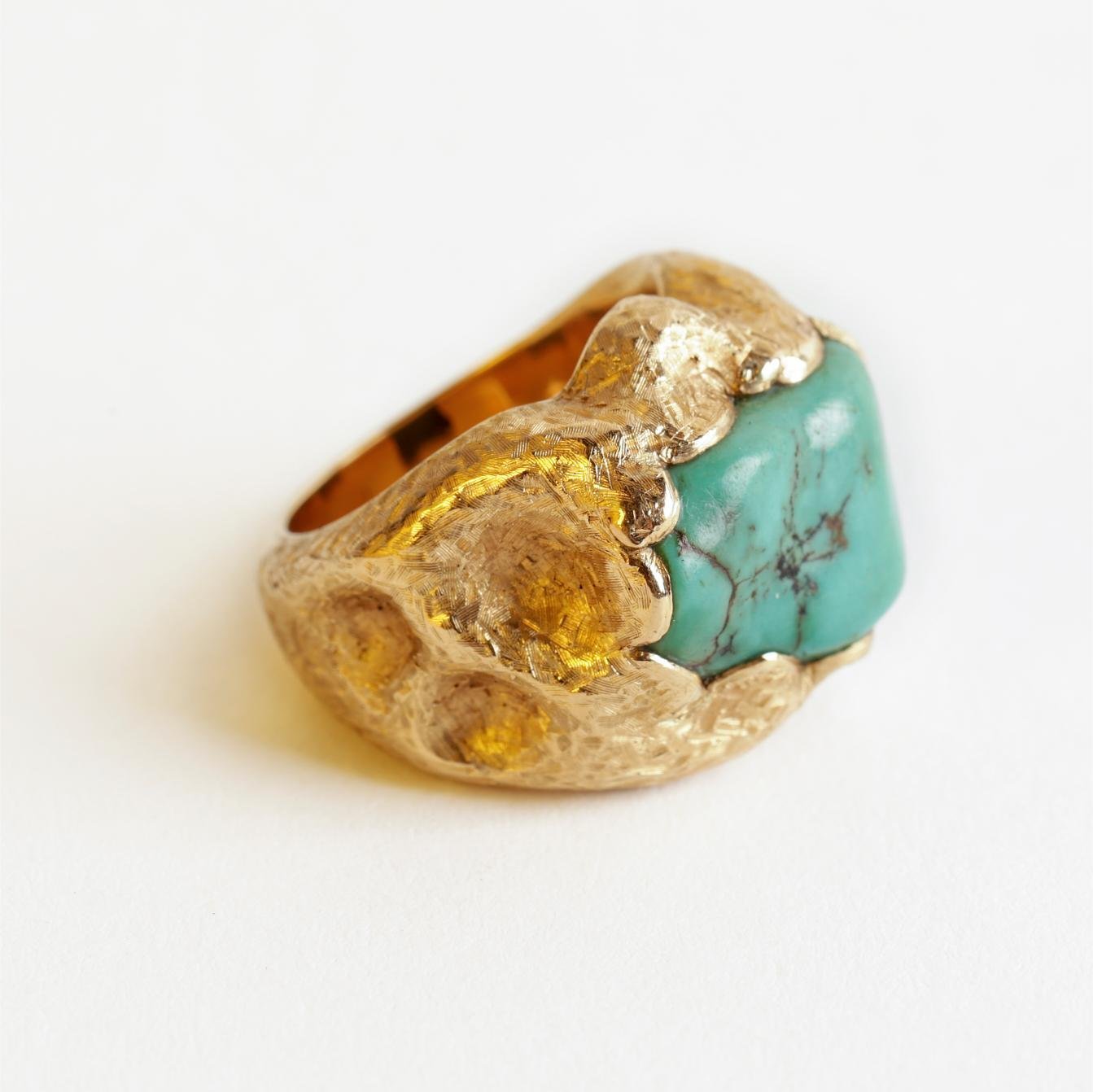 Anillo oro 18 K y turquesa