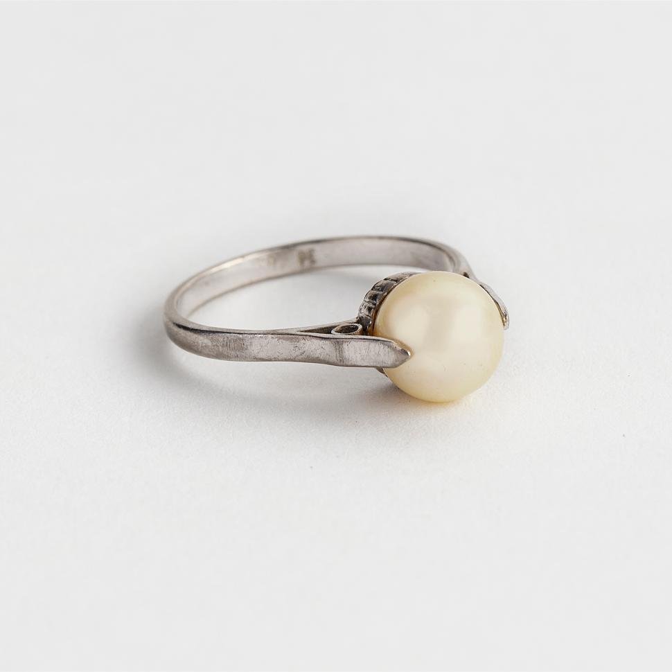Anillo platino y perla