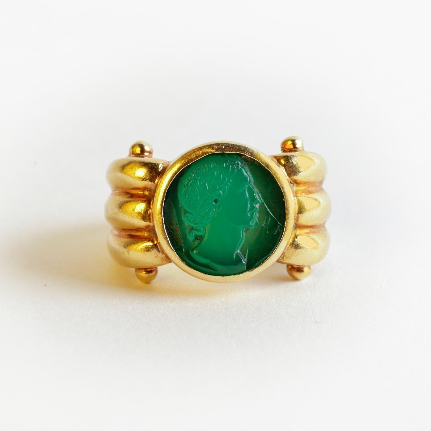 Anillo oro 18 K y cristal