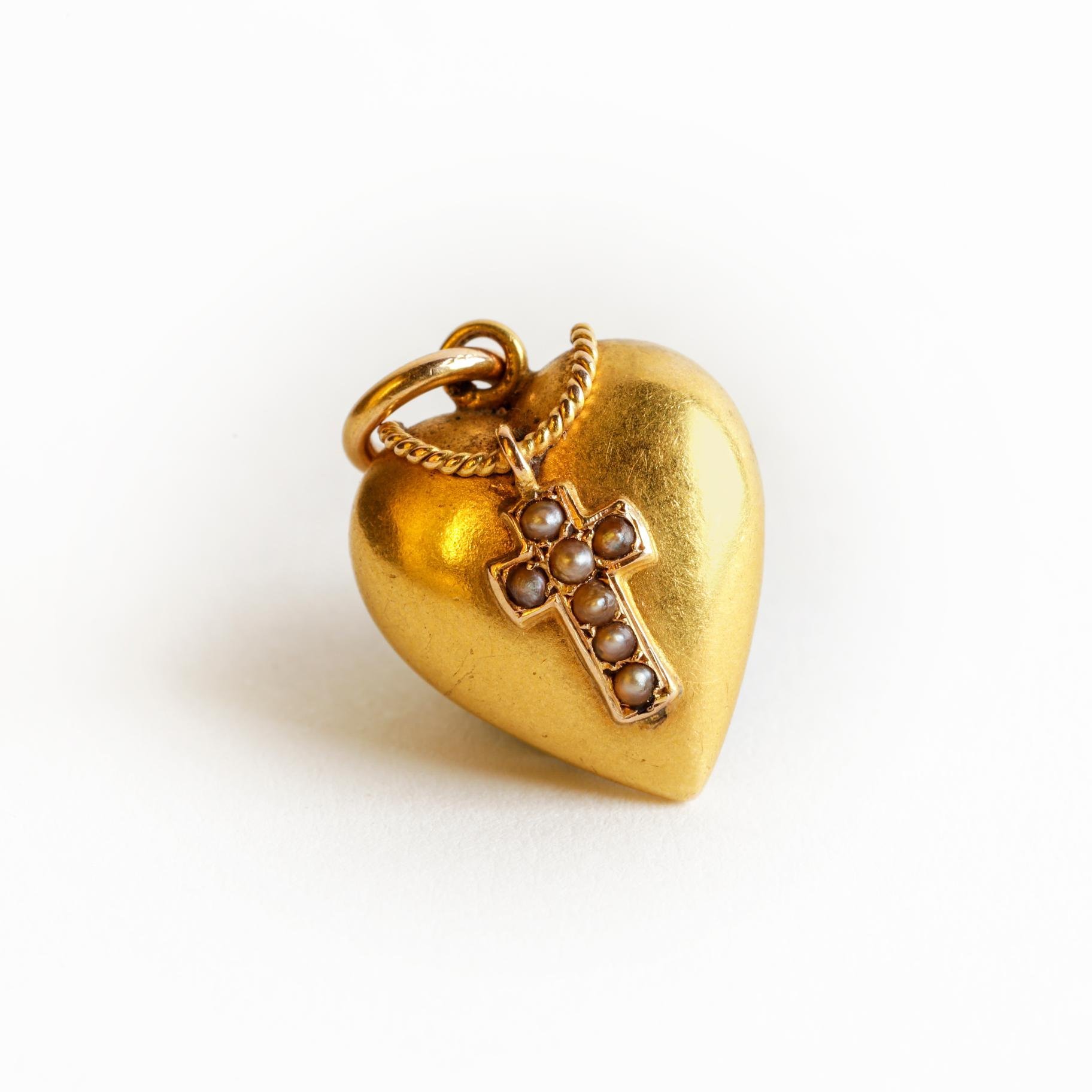 Colgante oro 18 K y perlas