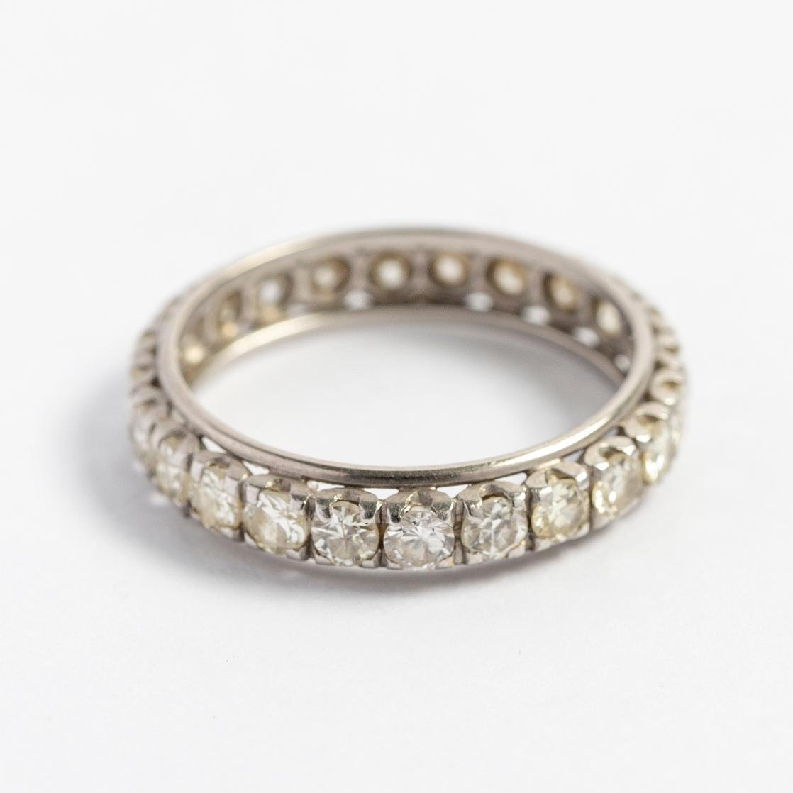 Anillo oro 18 K y brillantes