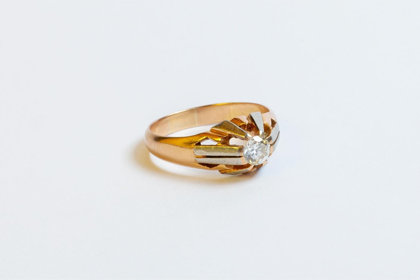 Anillo oro 18 K y brillante