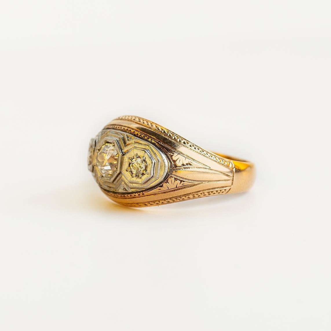 Anillo art decó en oro 18 K y brillantes