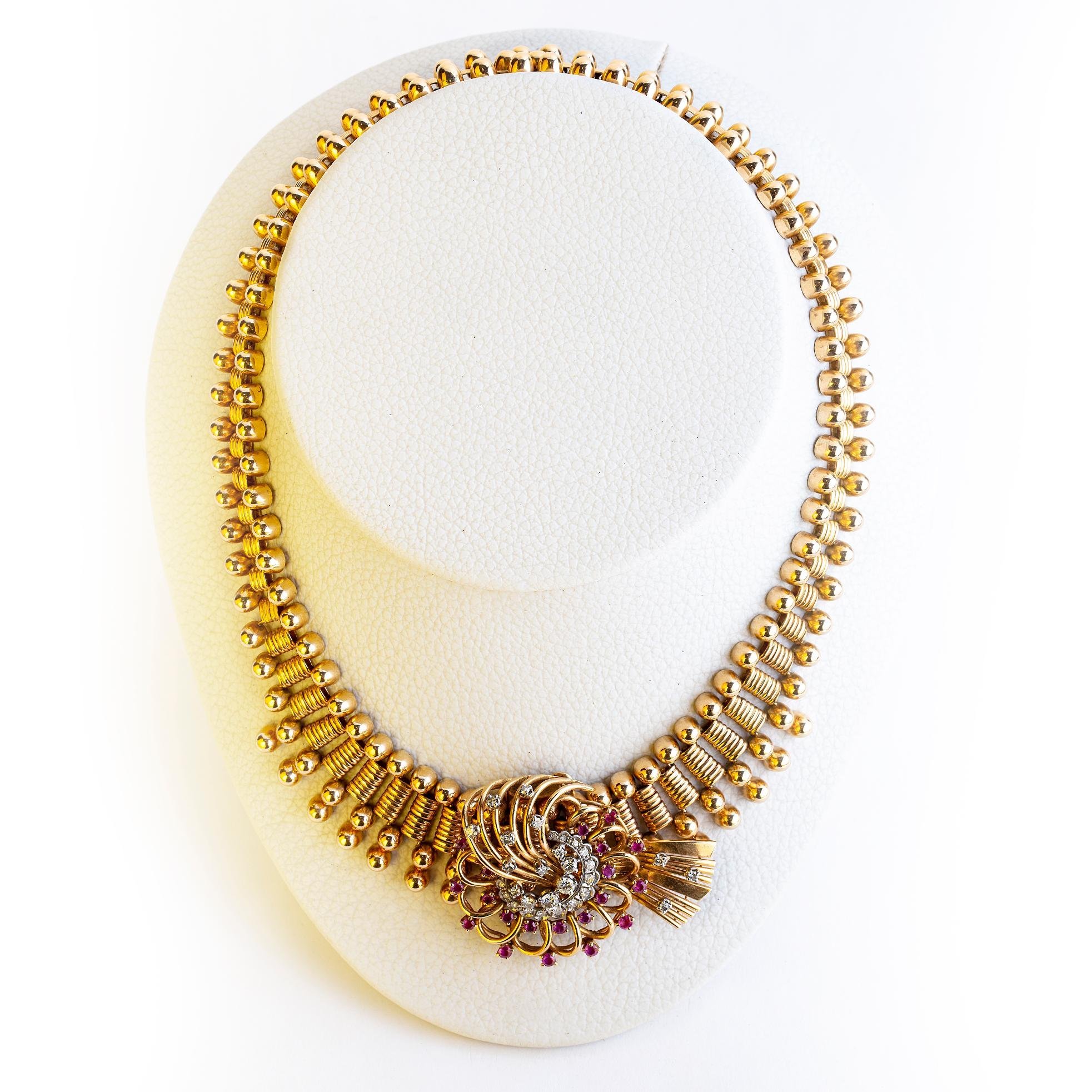 Collar y prendedor oro 18 K, platino, brillantes y rubíes - Imagen 3