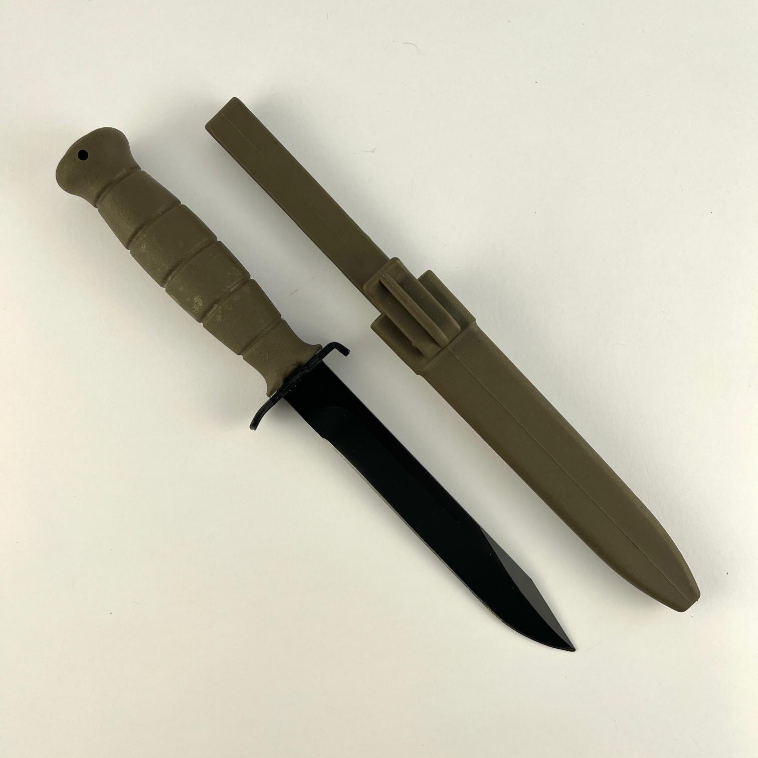 Cuchillo austríaco modelo Glock M78