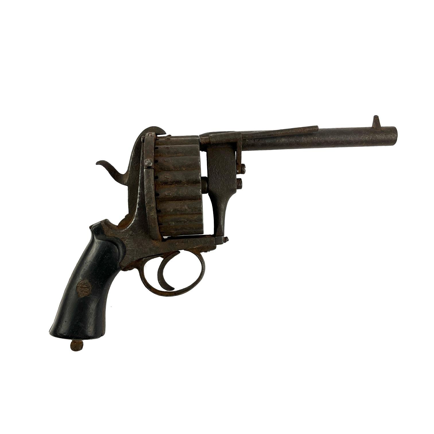 Revólver belga sistema Chaineux